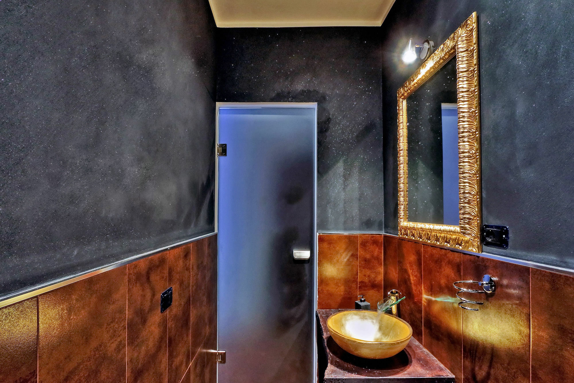 Paradise Gasthuis 3*